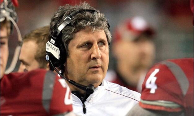 Mike Leach Praises Sam Houston State Air Raid Study