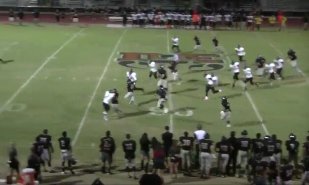 Flexbone Triple Option- Desert Eagle HS (AR)