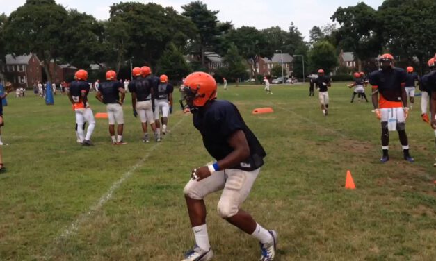 Near Foot Cut Back Tackle- Nassau